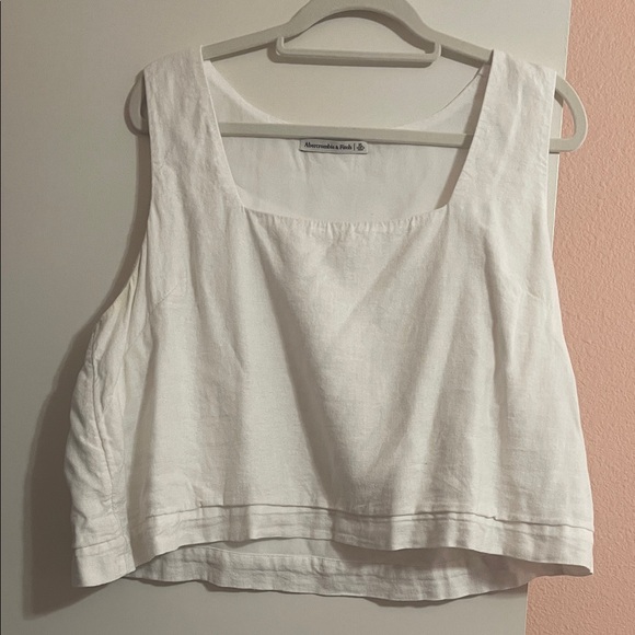 Abercrombie & Fitch Tops - Abercrombie & Fitch Women's Cream Tank Top